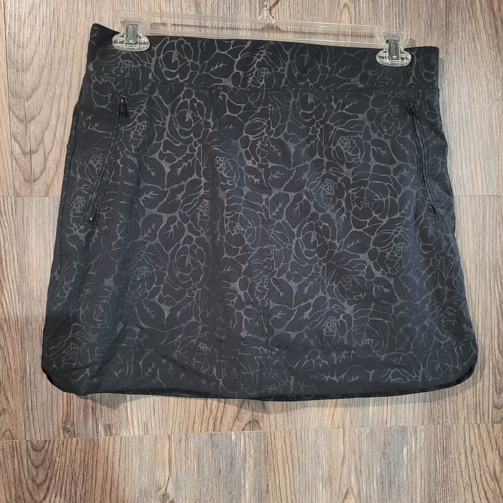 Orvis Athletic Skort Sz M Black on Black Abstract Floral Golf Tennis Pickleball